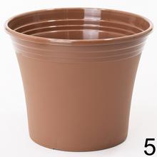 Kvetináč Irys v hnedej farbe s priemerom 38 cm a výškou 31,5 cm.