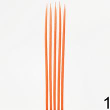 Kónické sviečky IKEBANA v rôznych farbách.