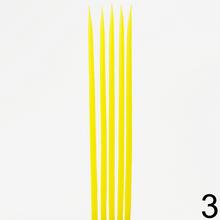 Kónické sviečky IKEBANA v rôznych farbách.