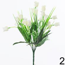 Kytica zvonček mix 3 farieb s umelými kvetmi.