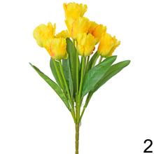 Kytica umelých tulipánov v mixe farieb.