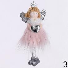 Ružový anjel so striebornými krídlami a hviezdou.