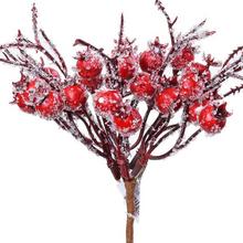 Umělé červené bobule na zápich, 20 cm.