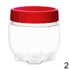Plastový obal s objemom 500 ml v rôznych farbách.