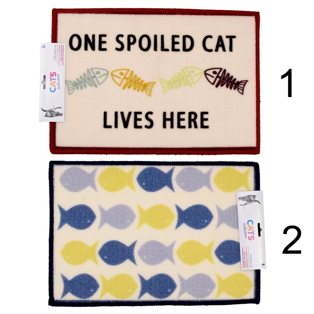 Koberec pod misku pro zvířata s nápisem a rybičkami.