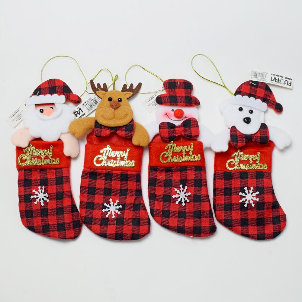 Vánoční punčochy s motivem Santa Clause a jelena.