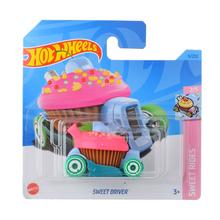 Autíčko HOT WHEELS s dizajnom Liberty Walk.