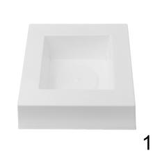 Miska kváder 25 cm v zlatom, bielom a čiernom prevedení.