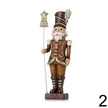 Vojačik s kopijou v hnedo/šampanskom/bielom mixe.