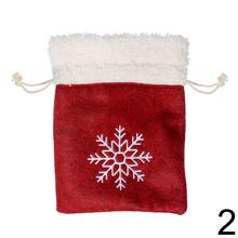 Vianočné vrecúška s vločkami v mixe farieb.