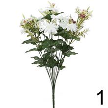 Kytica umelých gerber v mixe farieb.