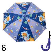 Farebný dáždnik s píšťalkou a detskými motívmi.