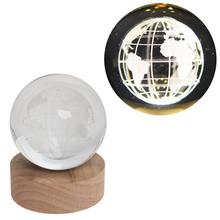 LED GUĽA SKLO NA DREV.PODSTAVCI S PODSVIETENÍM ZEMEGUĽA 8*10CM - Darčekové sady | FLORASYSTEM