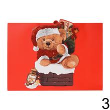 Darčeková taška s motívom medvedíka na Vianoce.