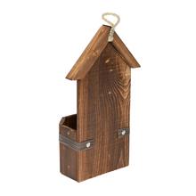 Drevený obal v tvare domčeka