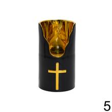 Náhrobné LED sviečky v bielej a čiernej farbe s krížom.