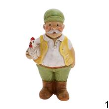 Dedko a babka so sliepočkou, dekorácia na Veľkú noc.