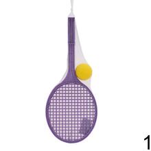 Rakety s loptičkou v rôznych farbách.