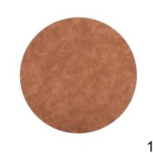 Súprava semišových tanierov v troch farbách.