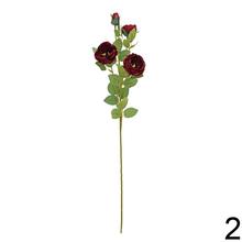 Umelé kvety - mix ruží v troch farbách.