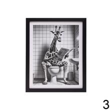 Obraz so safari motívom, zobrazuje zvieratá v komických situáciách.