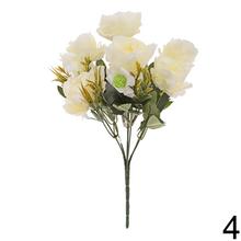 Kytica ranunkulusov v mixe farieb.