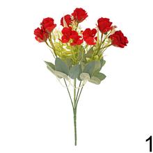 Kytica umelých ruží v mixe farieb.