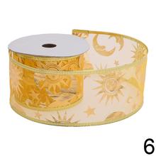 Vianočné stuhy v mixe farieb a vzorov.