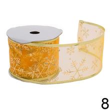 Vianočné stuhy v mixe farieb a vzorov.