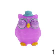 Stláčacie zvieratko Sova 7cm v rôznych farbách.