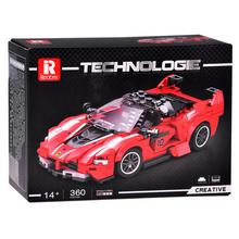 Červený kabriolet super športového auta z technických blokov.