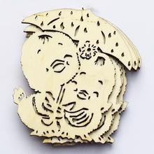 Výřez kačenky s deštníkem z přírodního dřeva, 8 cm, balení 10 kusů.