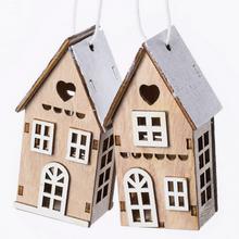 Dřevěné domečky v přírodním provedení, sada 2 kusy.