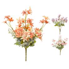 Mini kytice květin v mixu se třemi barvami, 30 cm.