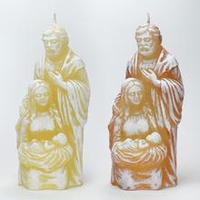 Figurka Svatá rodina v ecru a hnědé barvě.