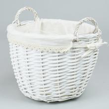 Bílý proutěný košík s plátnem