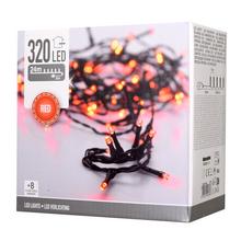 Červená LED světla s 320 diodami, vhodná pro vnitřní a venkovní použití.