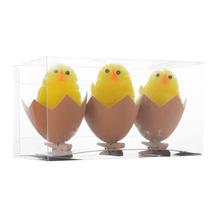 Žlutá kuřátka v béžové skořápce, balení 3 kusy.