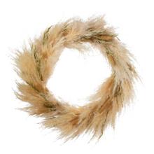 Věnec z lagurus a miscanthus v přírodní barvě, průměr 35 cm.