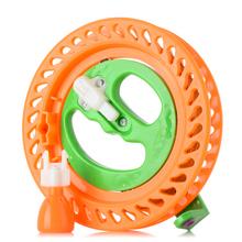 Naviják na draka s průměrem 16,8 cm a délkou 100 m.