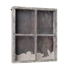 Dřevěný rám o rozměrech 35.5x35.5x4.5 cm.