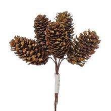 Zápich šišky hnědé se zlatým glitrem.