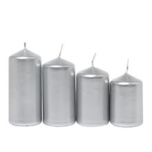 Sada čtyř stříbrných adventních svíček.