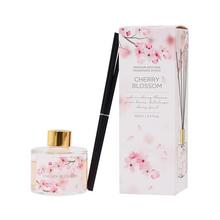 Difuzér Cherry Blossom 100ml s květinovým designem.