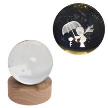 LED koule sklo na dřevěném podstavci s podsvícením Malý princ.