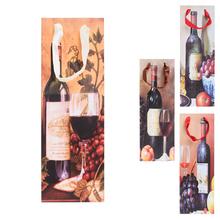 Dárková taška na víno s obrázkem vína a hrozna.