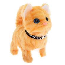 Hračkářská kočka s modrýma očima a černým obojkem