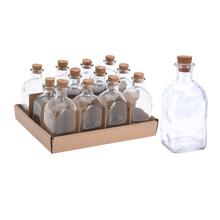 Skleněná láhev o objemu 120ml.